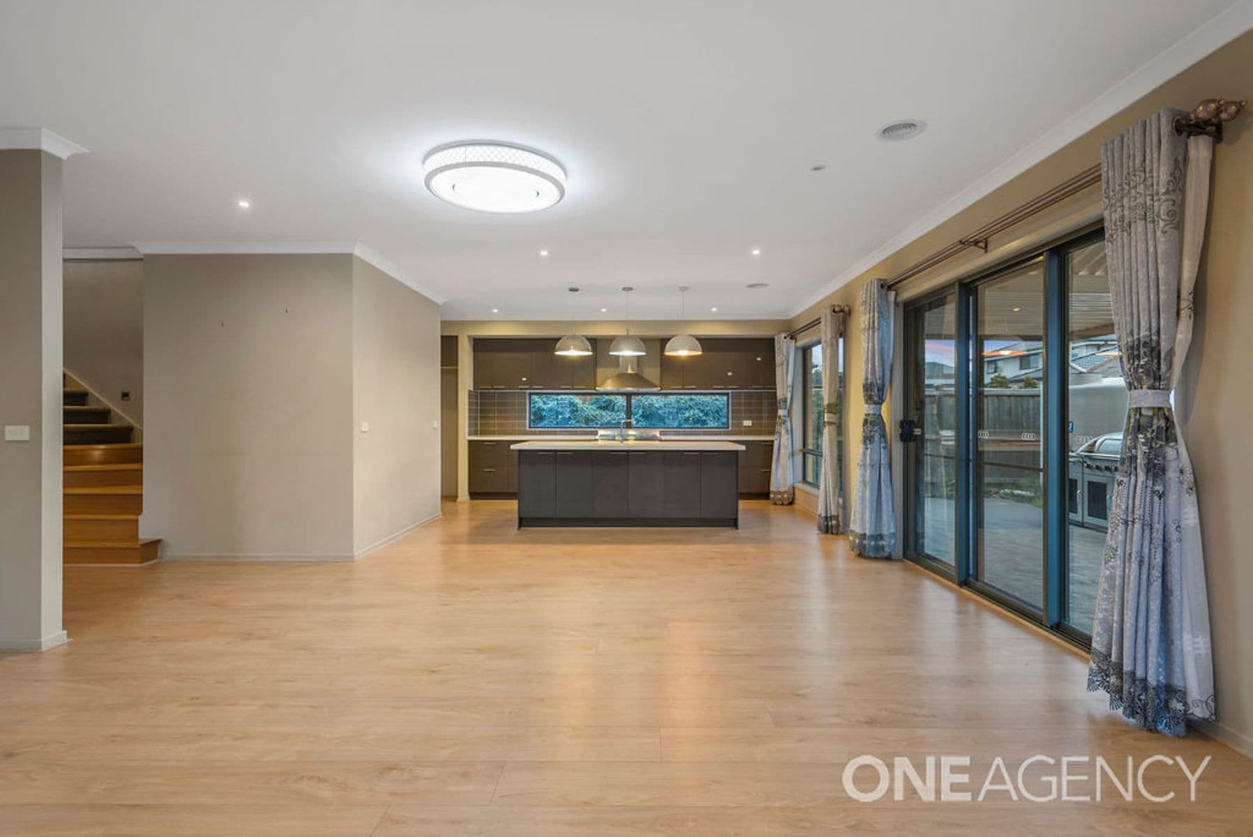 22 Double Bay Drive, Taylors Hill, Taylors Hill - Thumbnail 6