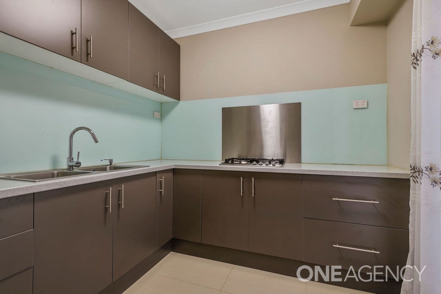 22 Double Bay Drive, Taylors Hill, Taylors Hill - Thumbnail 8