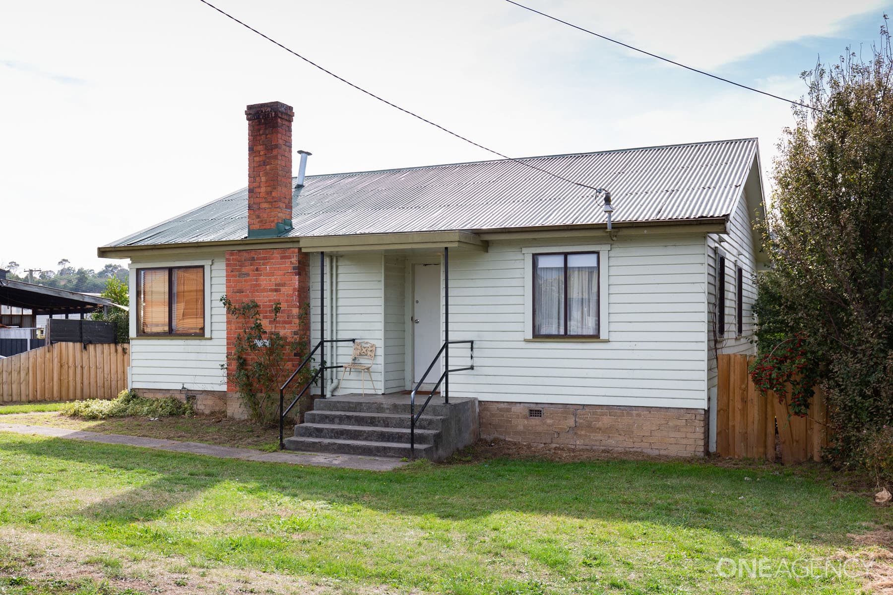 1 Sturt Crescent, Mayfield, Mayfield - Thumbnail 2