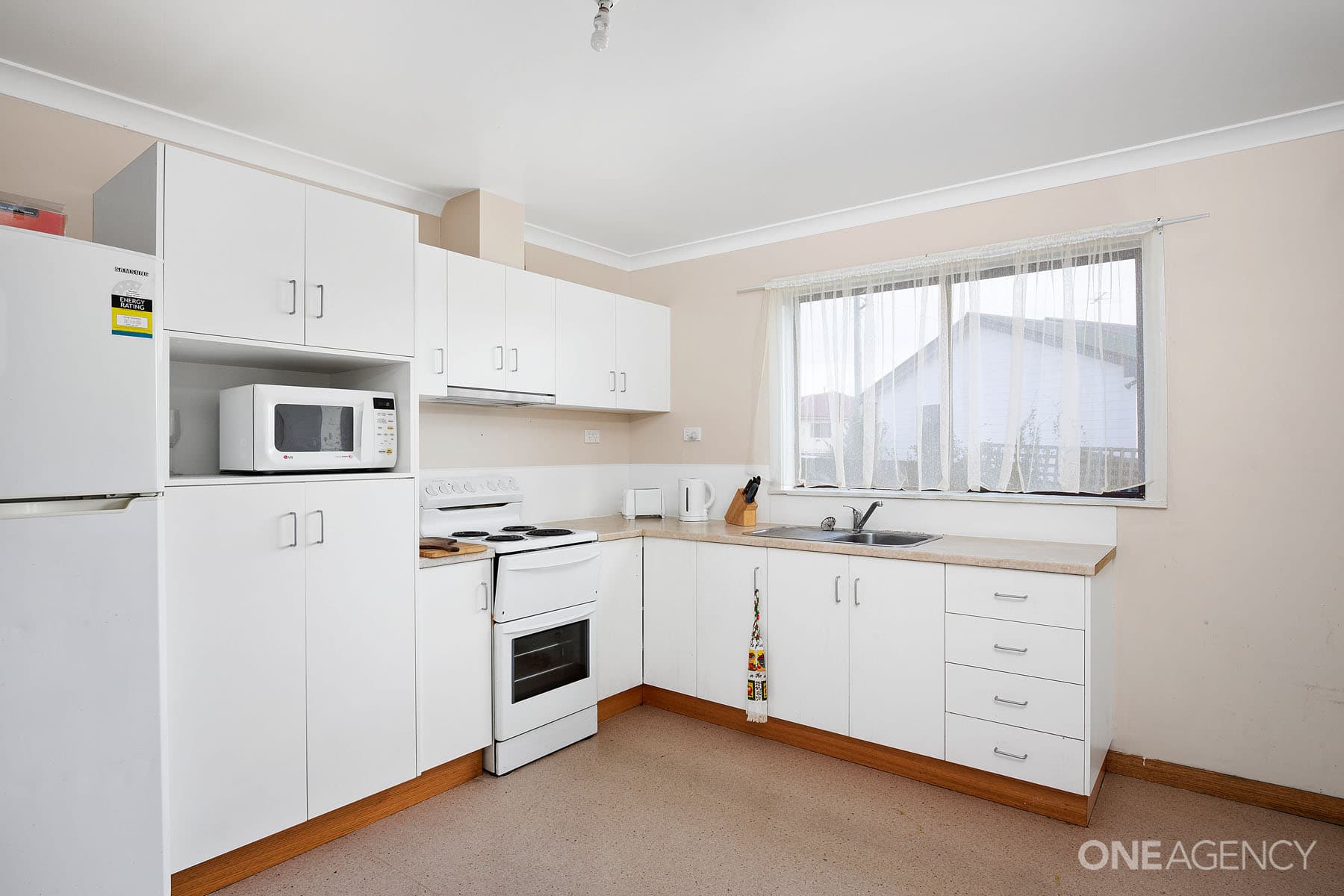 1 Sturt Crescent, Mayfield, Mayfield - Thumbnail 4