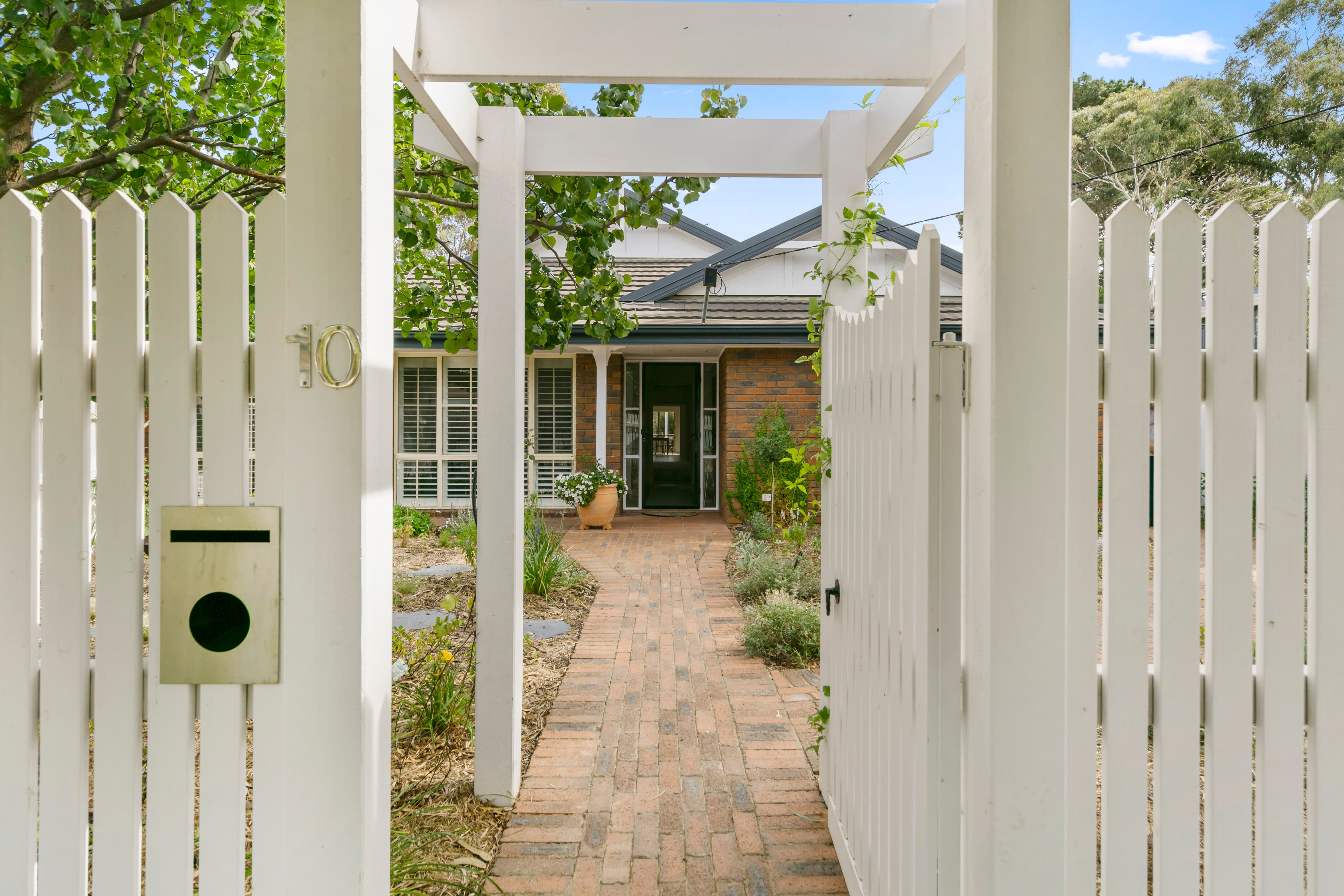 10 Bridge Street, Balnarring Beach, Balnarring Beach - Image 1