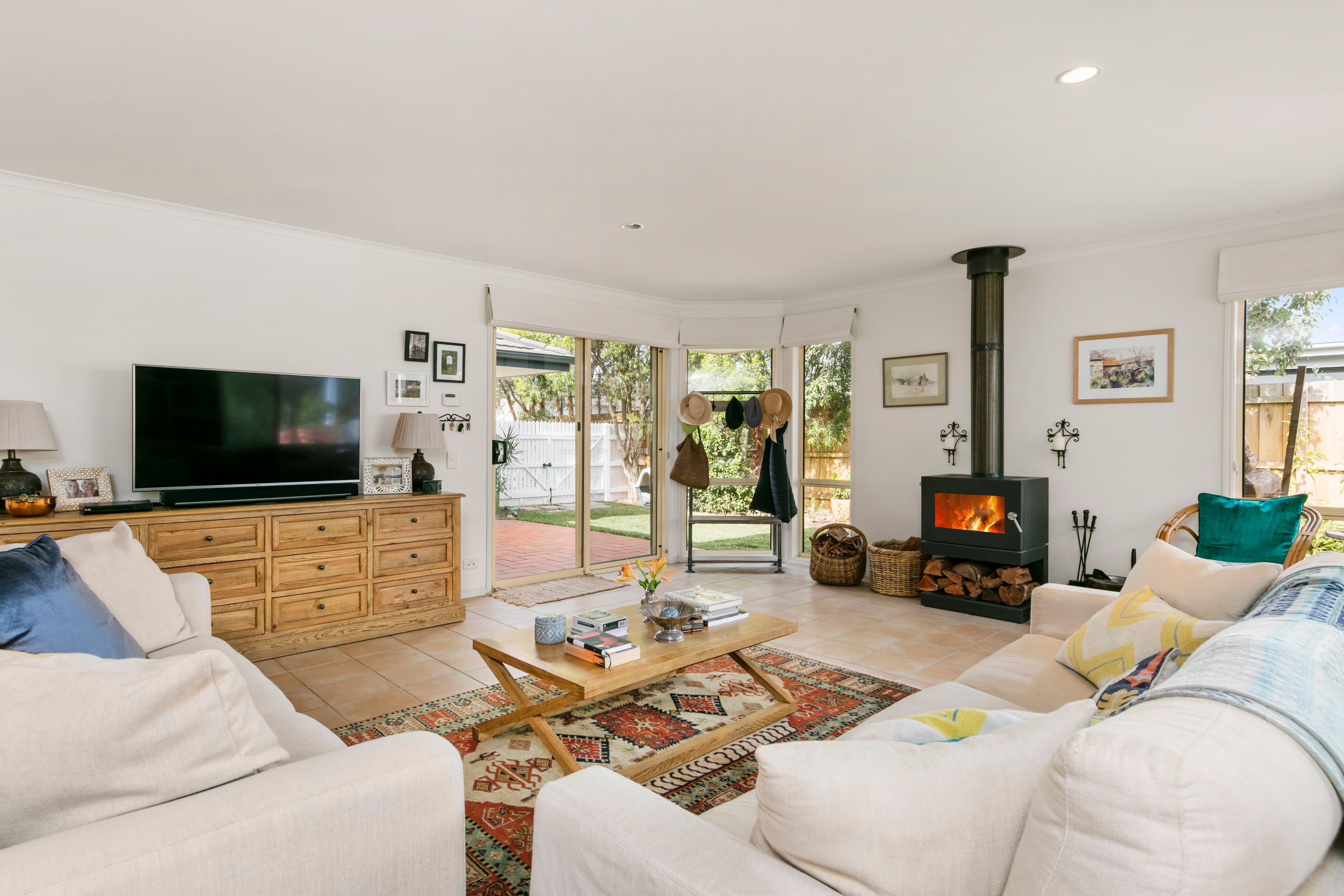 10 Bridge Street, Balnarring Beach, Balnarring Beach - Thumbnail 2
