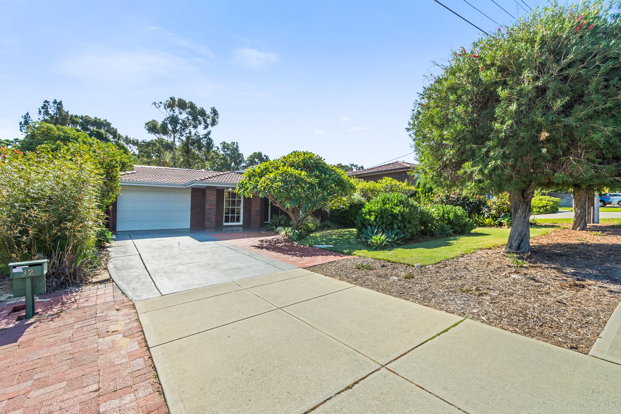 32 Milverton Avenue, Karrinyup, Karrinyup - Thumbnail 3