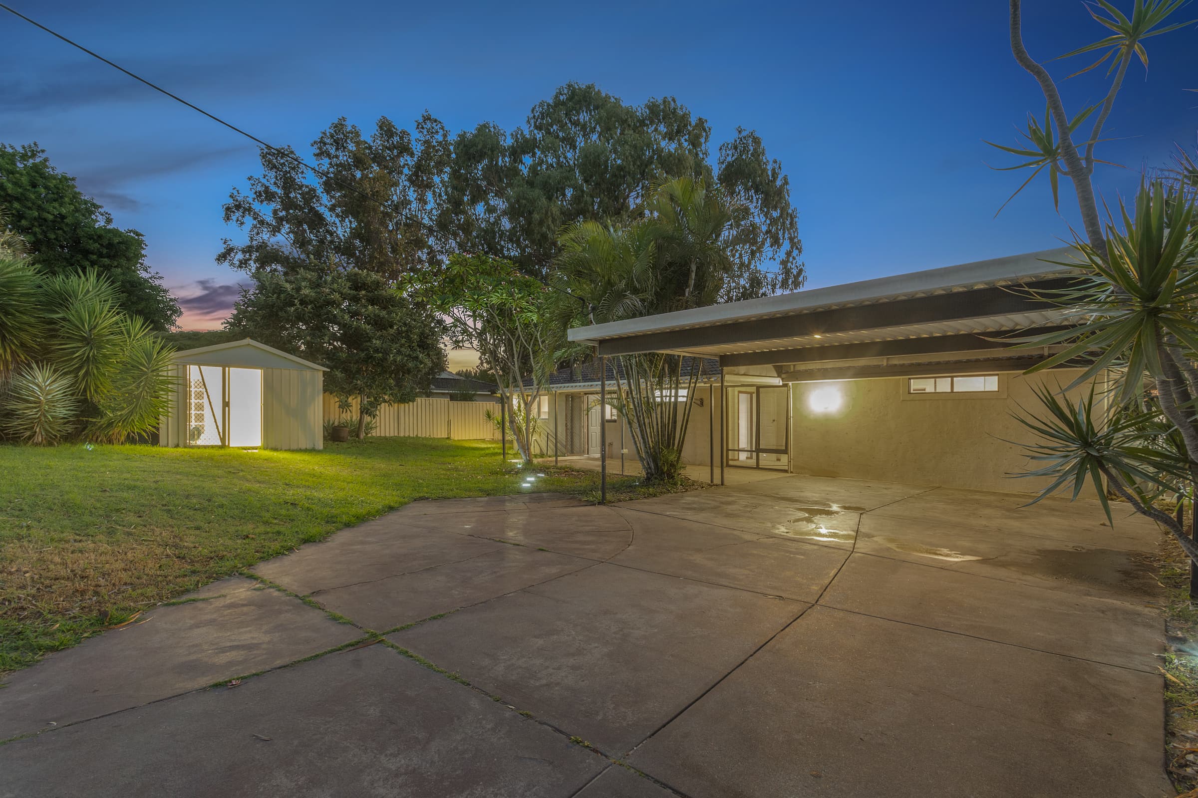 21 Downing Crescent, Wanneroo, Wanneroo - Thumbnail 7