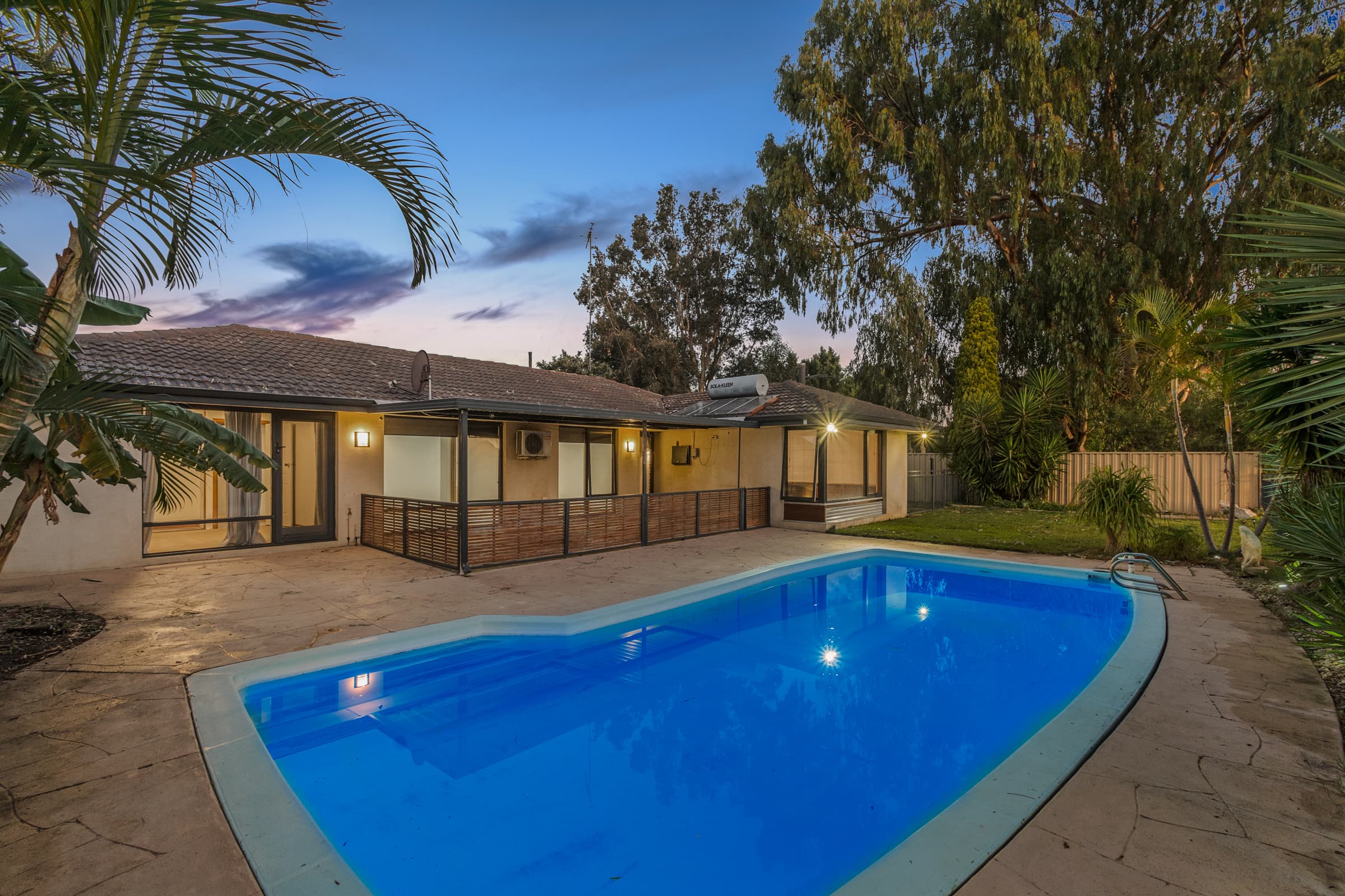 21 Downing Crescent, Wanneroo, Wanneroo - Image 1