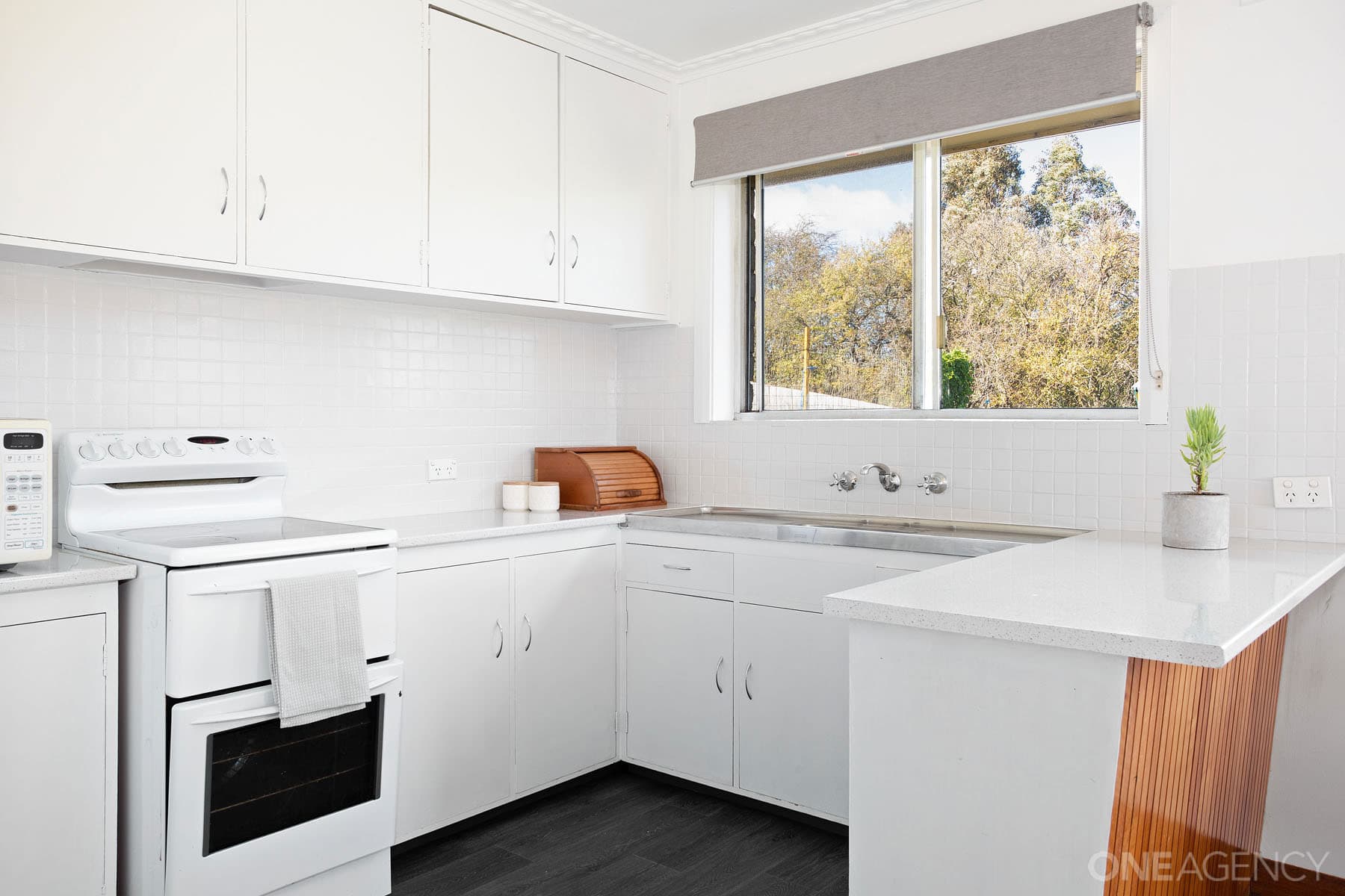 11 Caswell Street, Mowbray, Mowbray - Thumbnail 2
