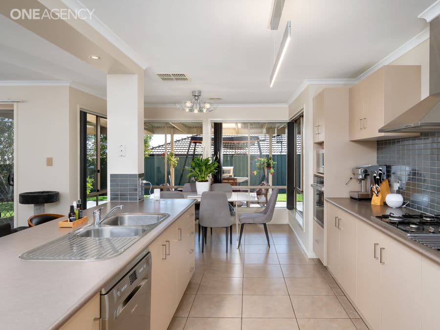 5 Teak Close, Forest Hill, Forest Hill - Thumbnail 5