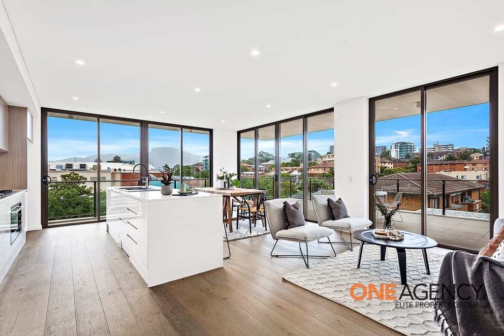 502/50 Kembla Street, Wollongong, Wollongong - Image 1