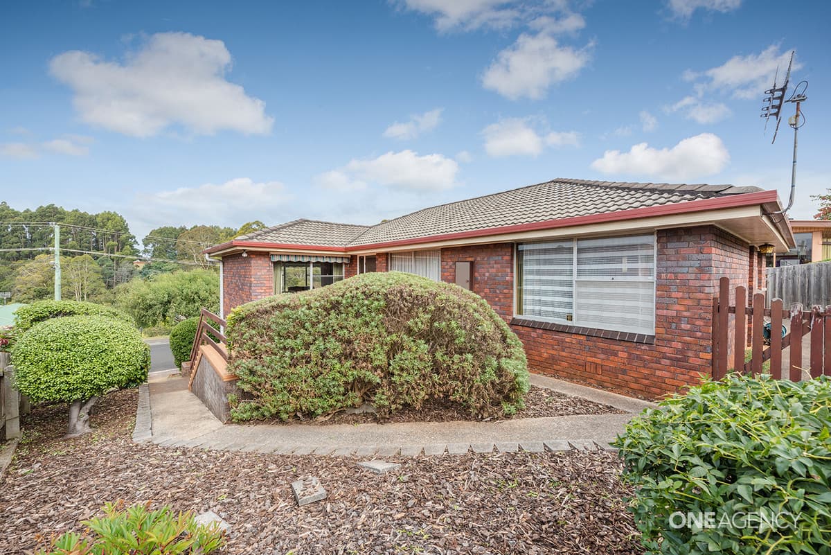 26 Blackwood Parade, Romaine, Romaine - Thumbnail 2
