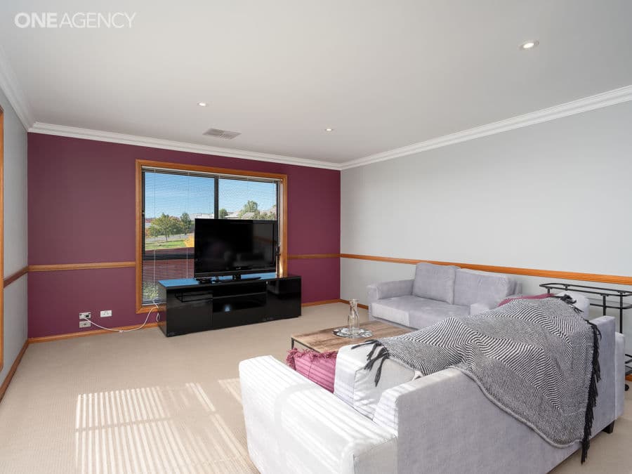 1 & 2 / 9 Osterley Street, Bourkelands, Bourkelands - Thumbnail 2