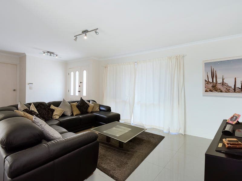 3 Lakeside Crescent, Forest Lake, Forest Lake - Thumbnail 4