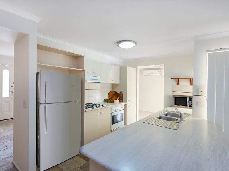 3 Lakeside Crescent, Forest Lake, Forest Lake - Thumbnail 5