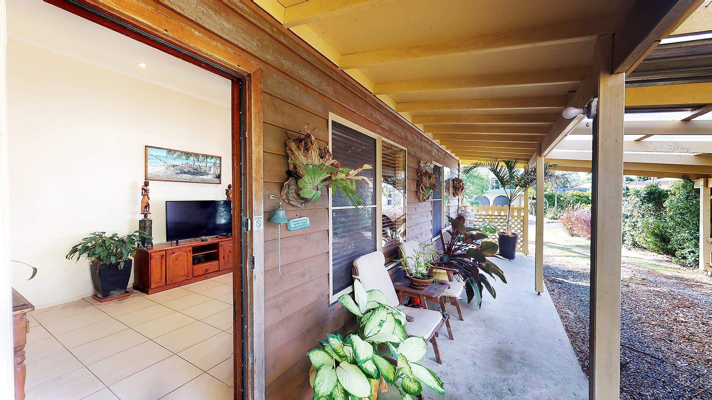 6 Chestnut Avenue, Sandy Beach, Sandy Beach - Thumbnail 2