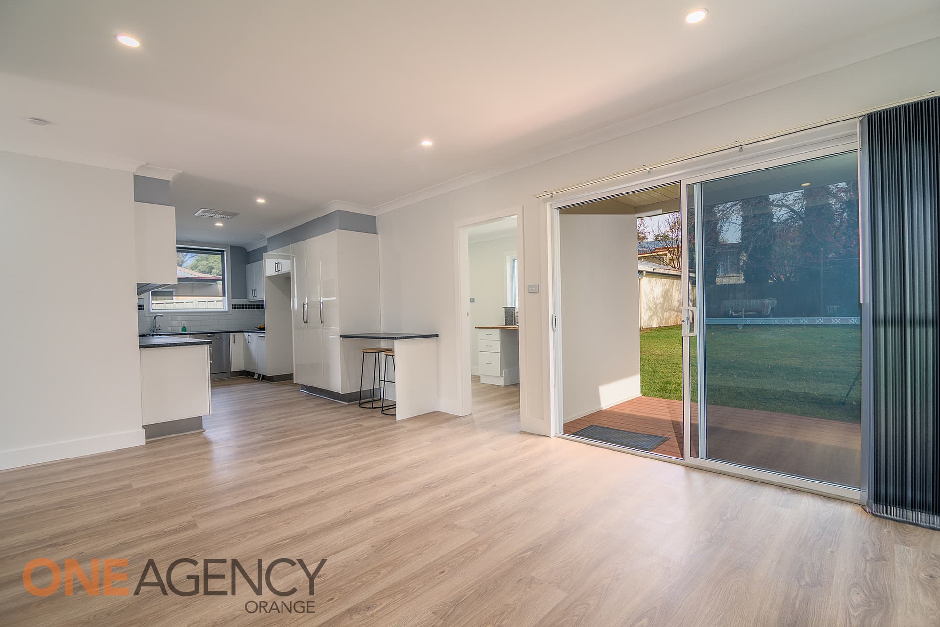 9 Burrendong Way, Orange, Orange - Thumbnail 2