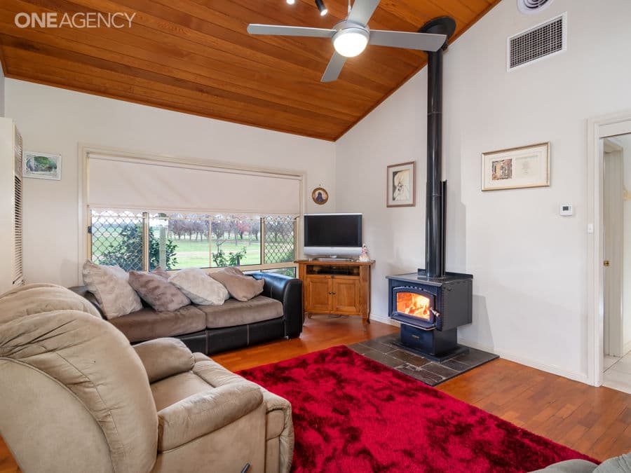 256 Inglewood Road, Lake Albert, Lake Albert - Thumbnail 5
