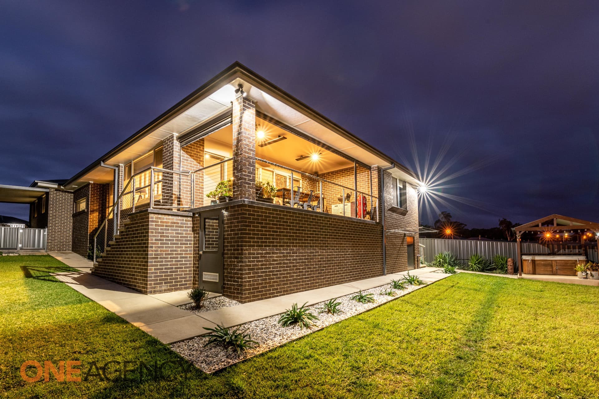 7 Camellia Place, Orange, Orange - Thumbnail 3
