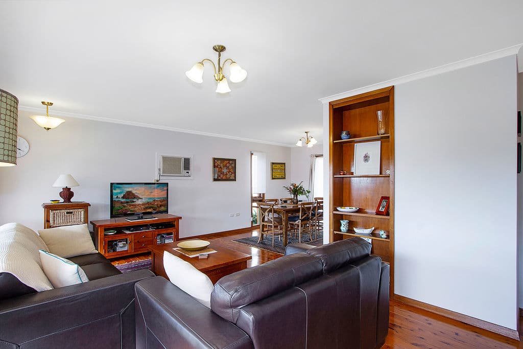 49 MacArthur Street, Killarney Vale, Killarney Vale - Thumbnail 4