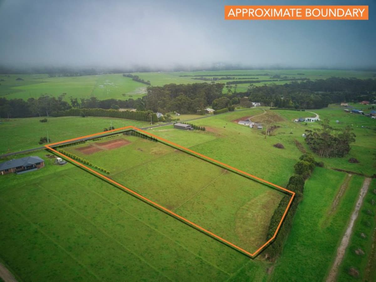 77 Brooks Road, Forest, Forest - Image 1