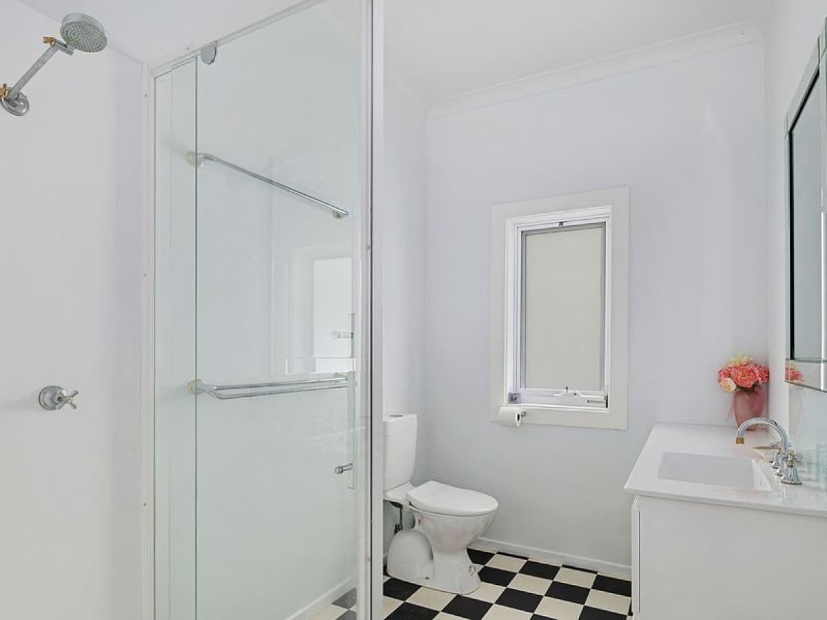 8 Wharf Road, Stanley, Stanley - Thumbnail 5