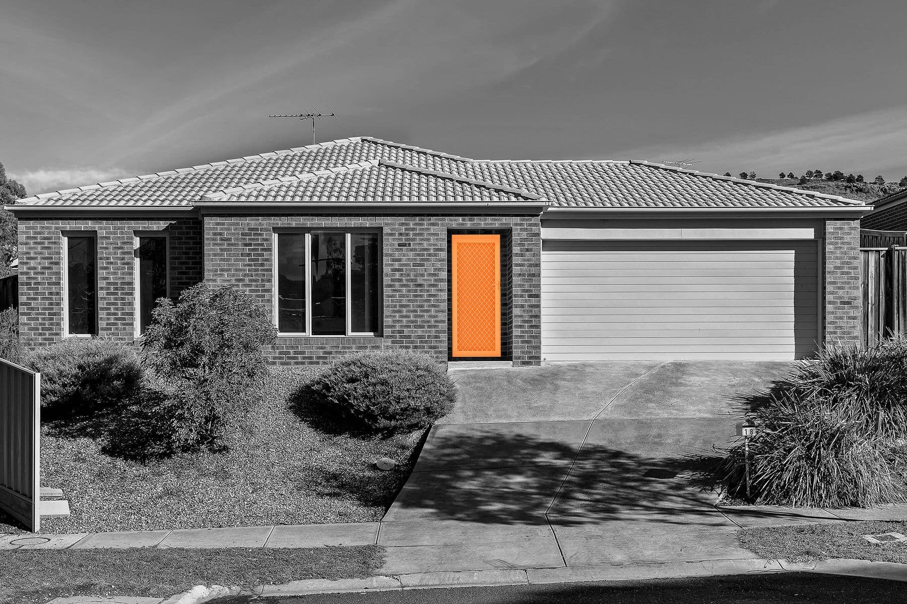 18 Hadlow Court, Sunbury, Sunbury - Image 1