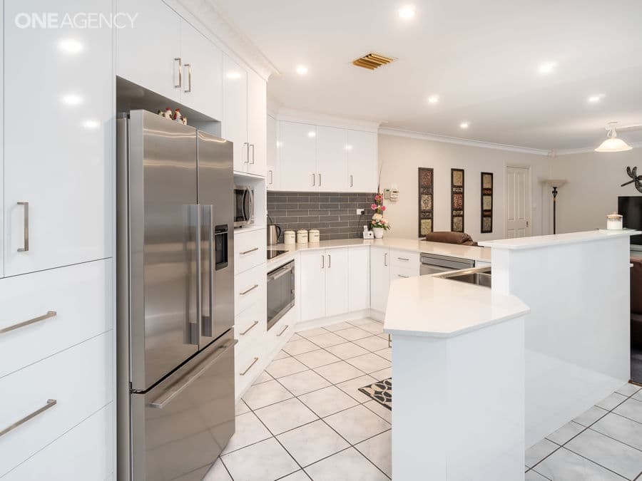 40 Fay Avenue, Kooringal, Kooringal - Thumbnail 4