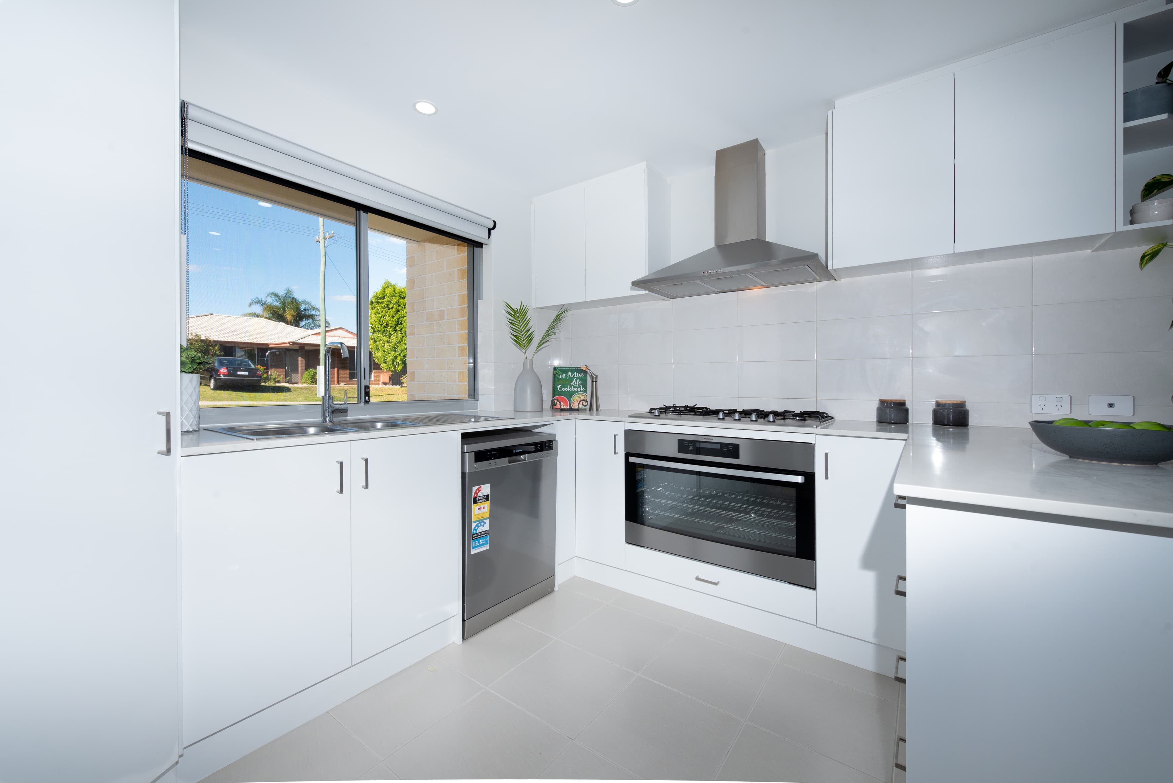 40 Kanangra Crescent, Greenwood, Greenwood - Thumbnail 3