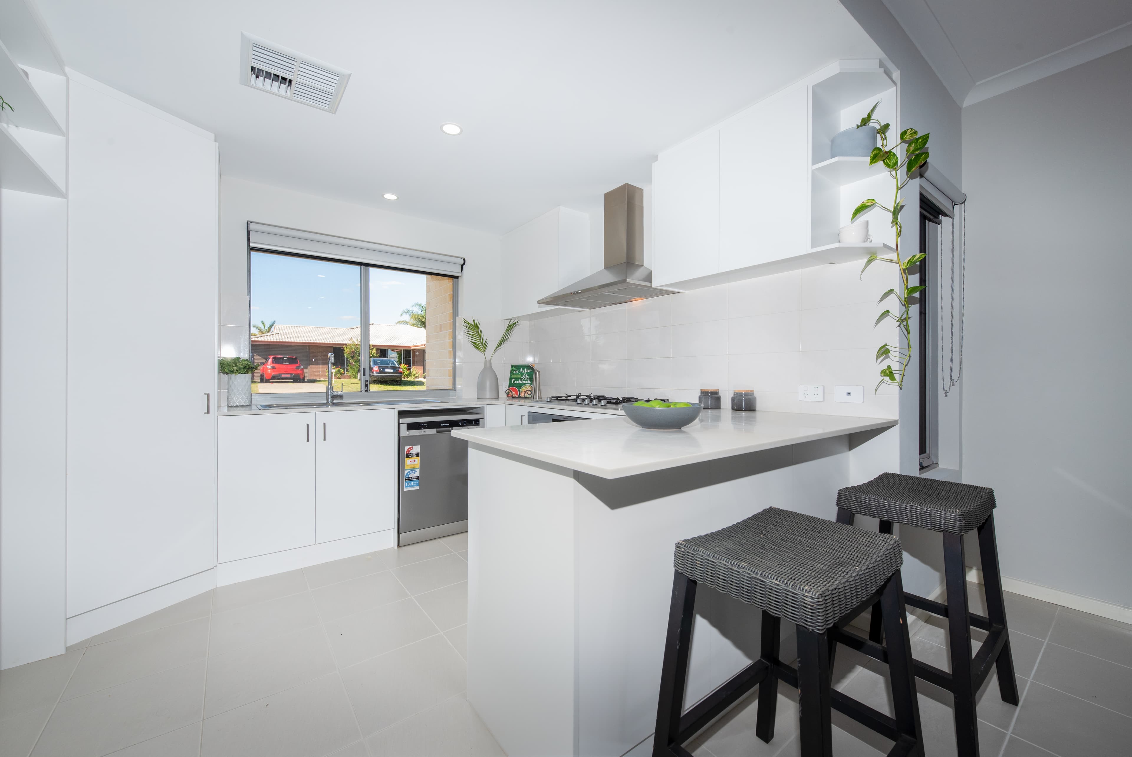 40 Kanangra Crescent, Greenwood, Greenwood - Thumbnail 5