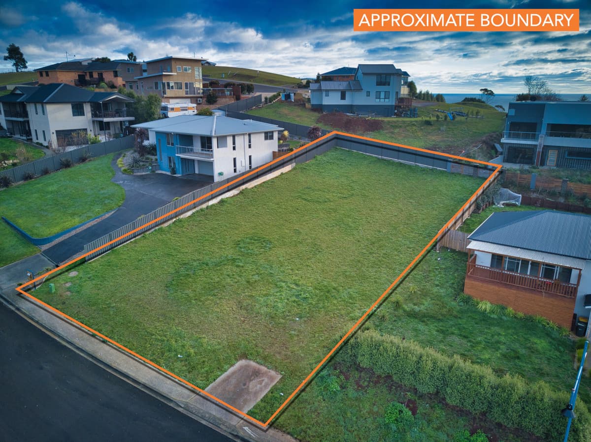 152 Upper Maud Street, West Ulverstone, West Ulverstone - Thumbnail 2