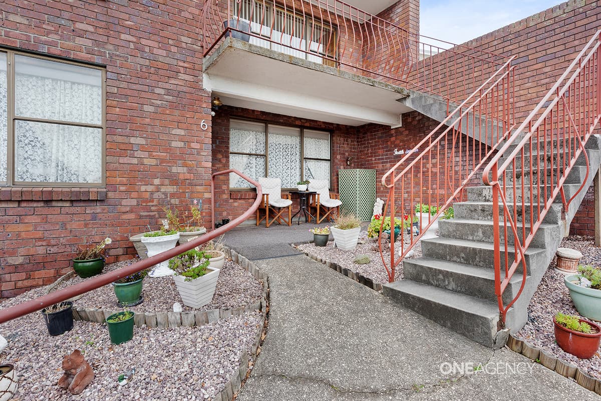 6/18 Queen Street, Burnie, Burnie - Thumbnail 2