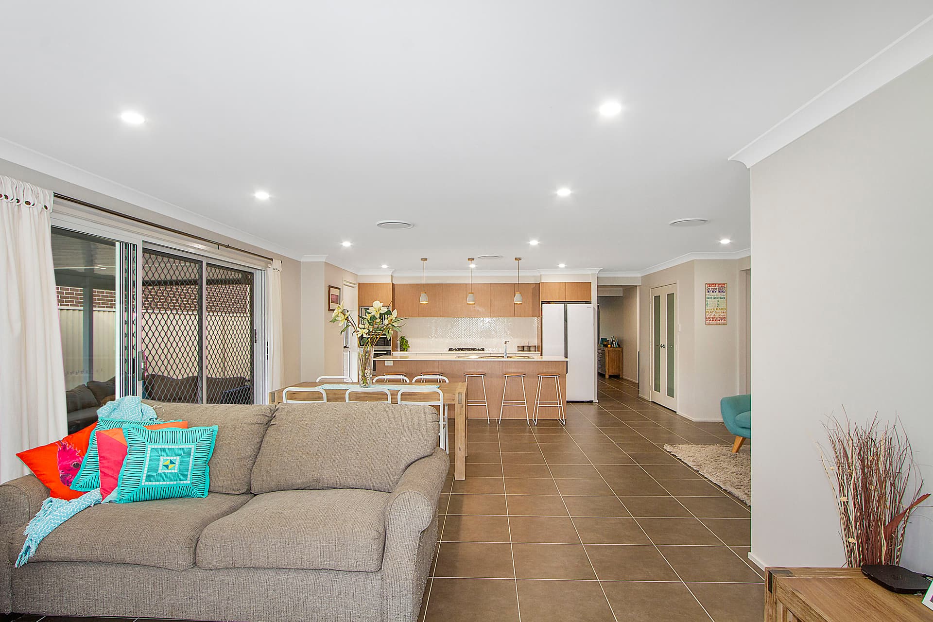 72 Warnervale Road, Hamlyn Terrace, Hamlyn Terrace - Thumbnail 3
