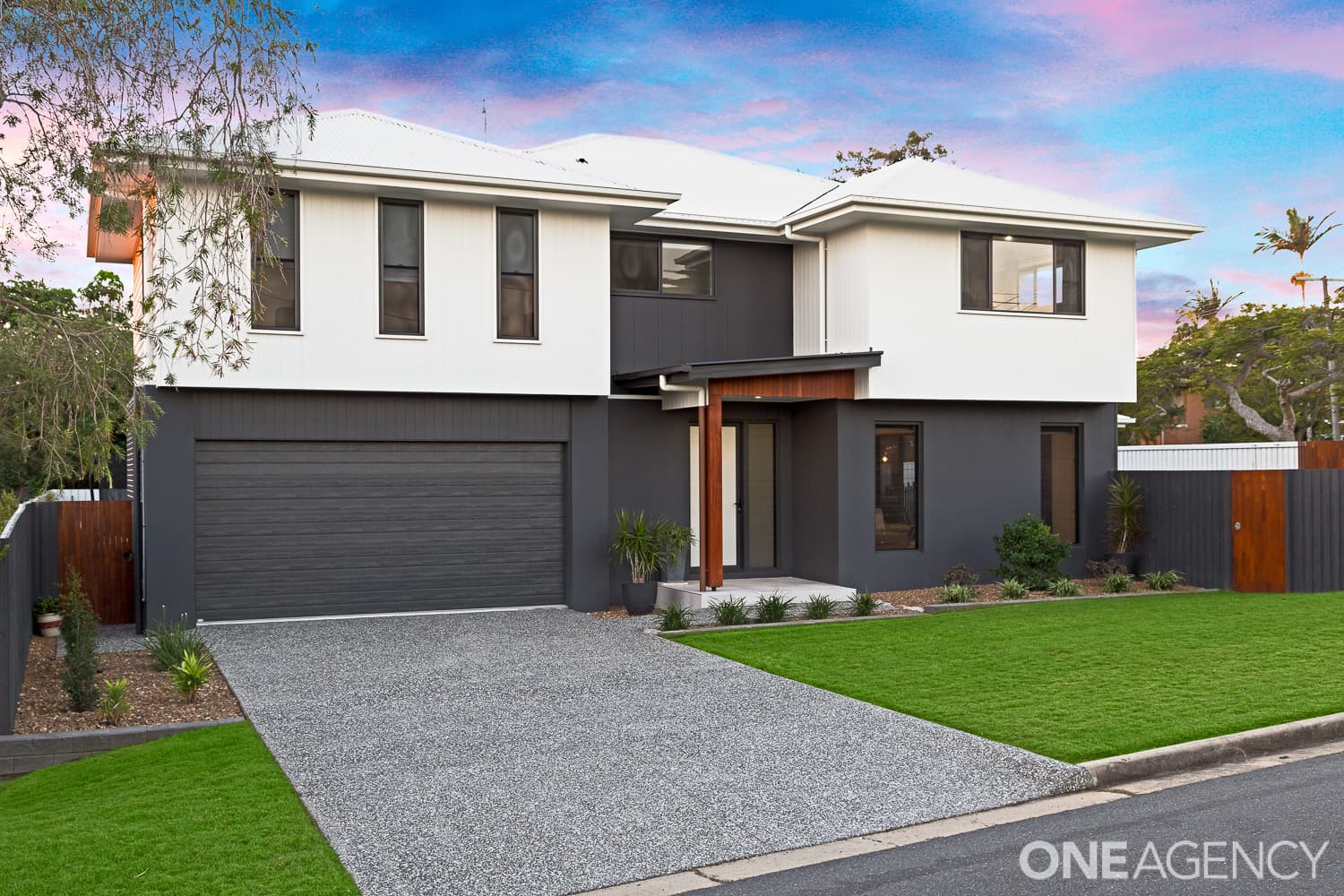 37 Seaville Avenue, Scarborough, Scarborough - Image 1