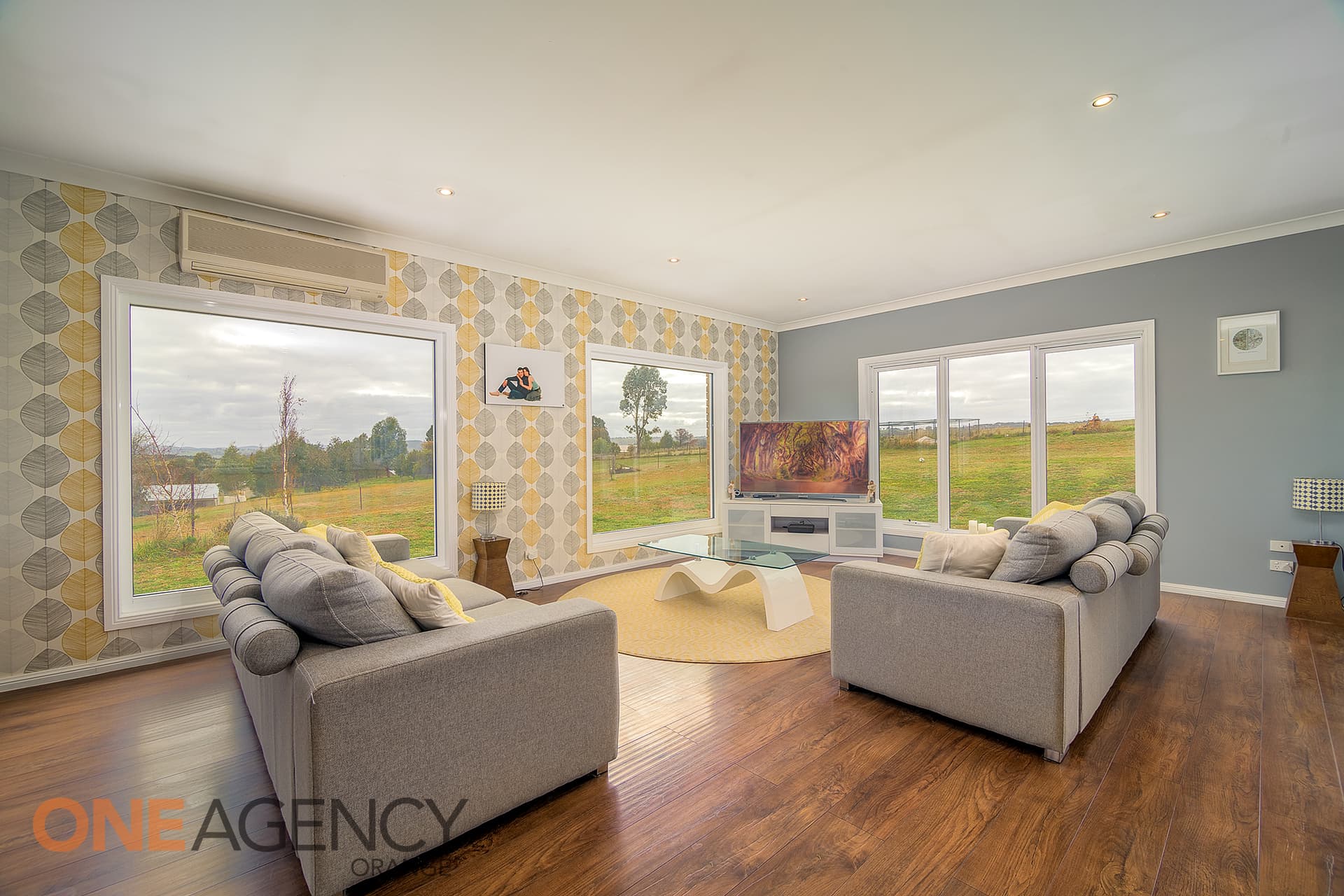 13 Windera Drive, Orange, Orange - Thumbnail 2