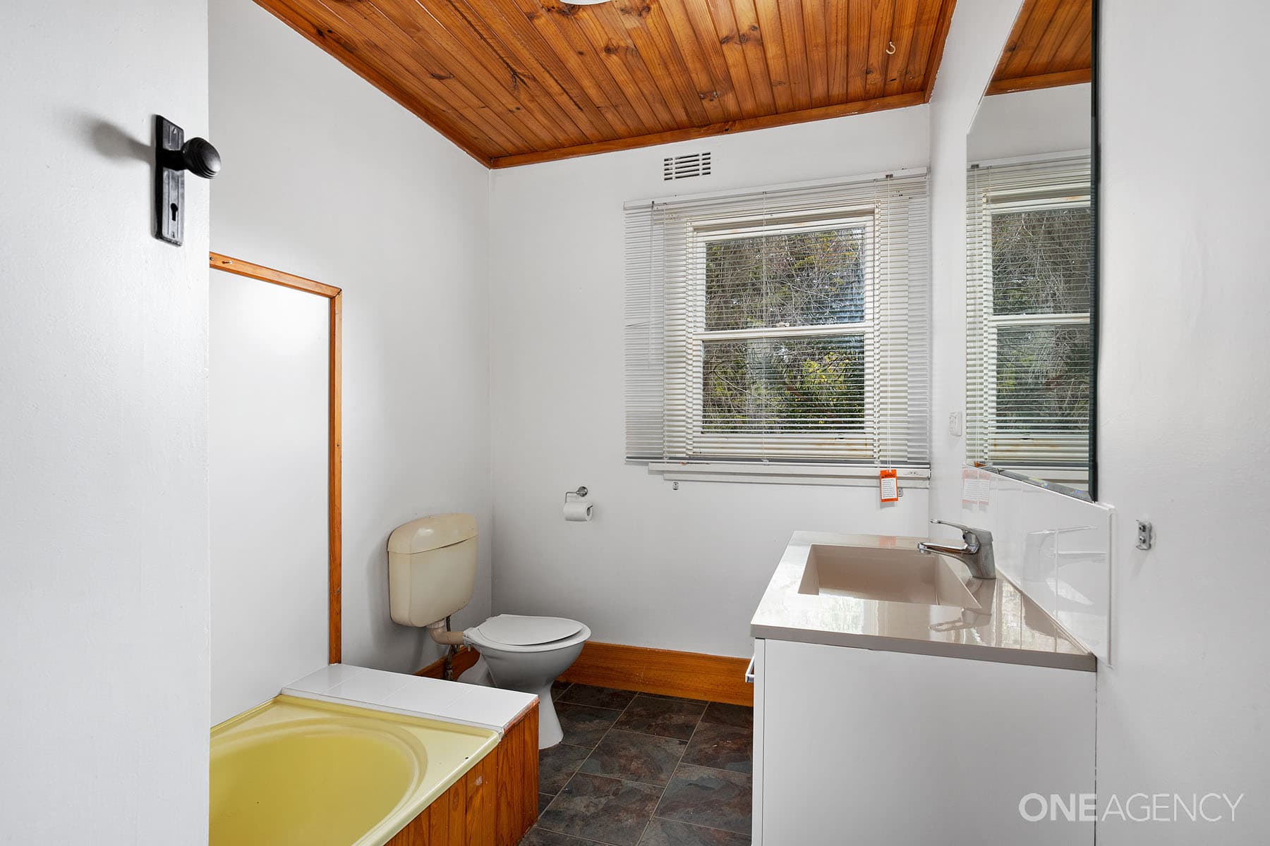 16 Summit Road, Trevallyn, Trevallyn - Thumbnail 5