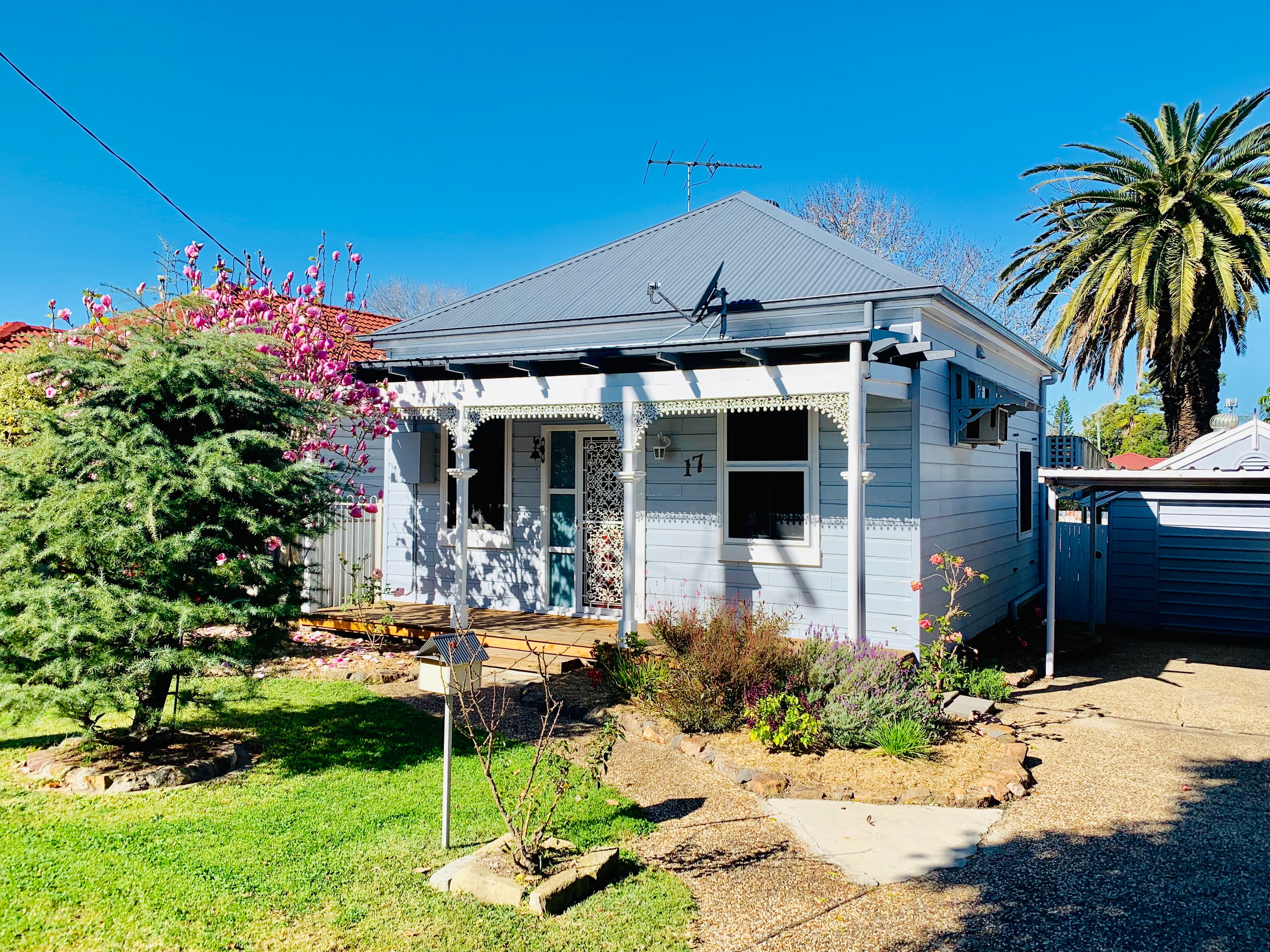 17 Gardiner Street, Mayfield, Mayfield - Image 1