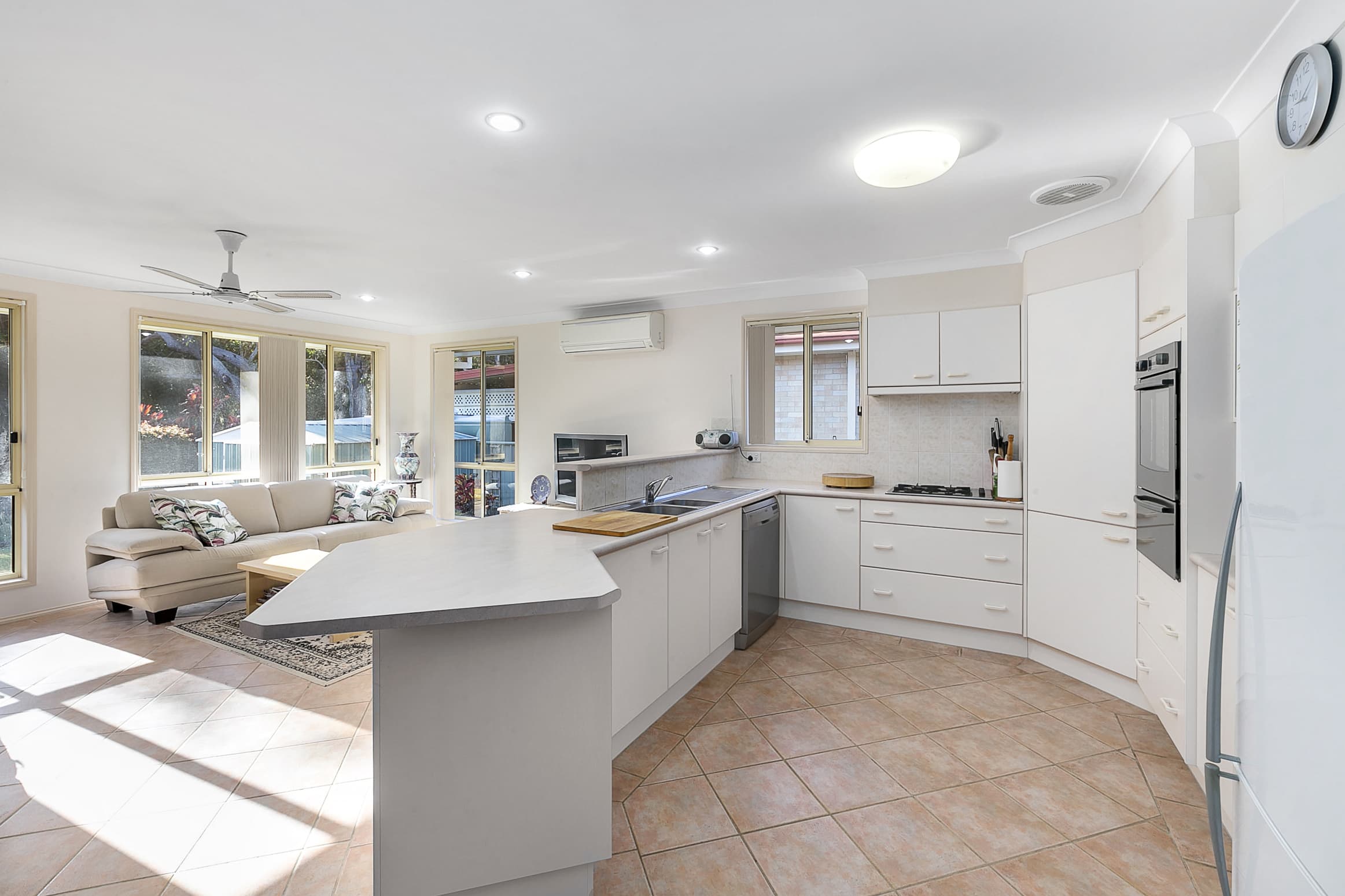 18 Glen Close, North Haven, North Haven - Thumbnail 4