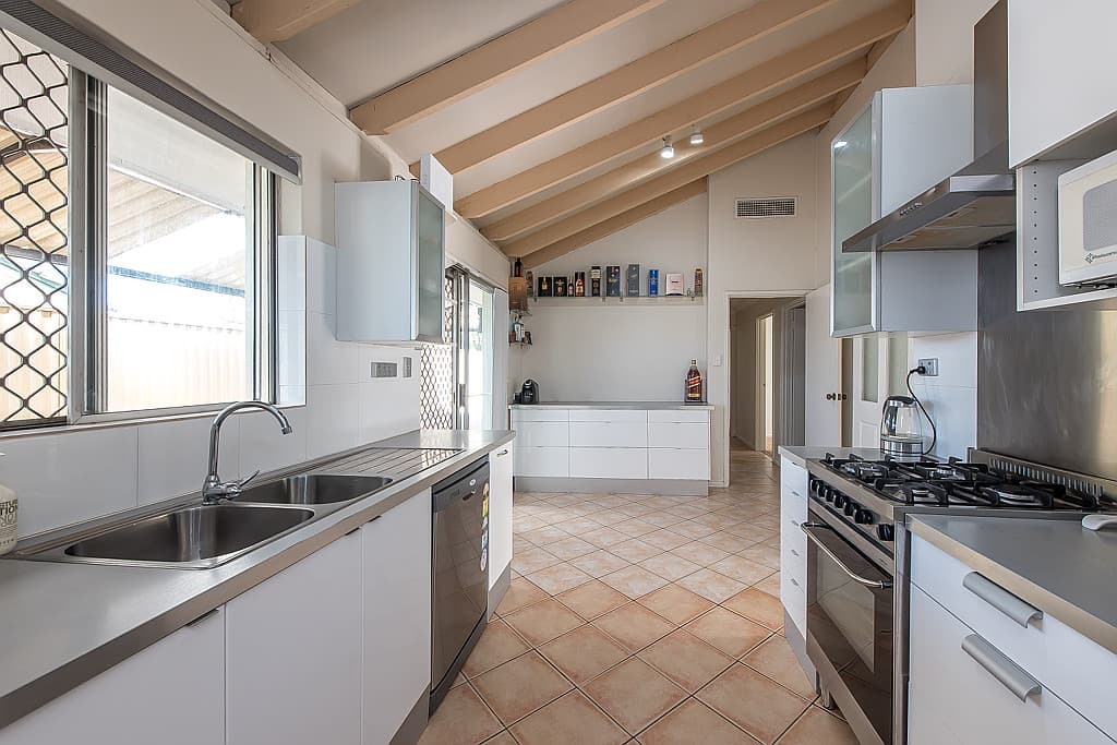 27 Glenunga Way, Craigie, Craigie - Thumbnail 2