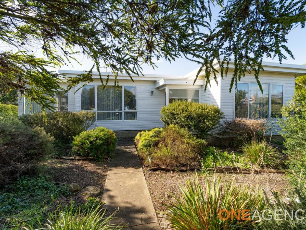 19 Saunders Street, Wynyard, Wynyard - Image 1