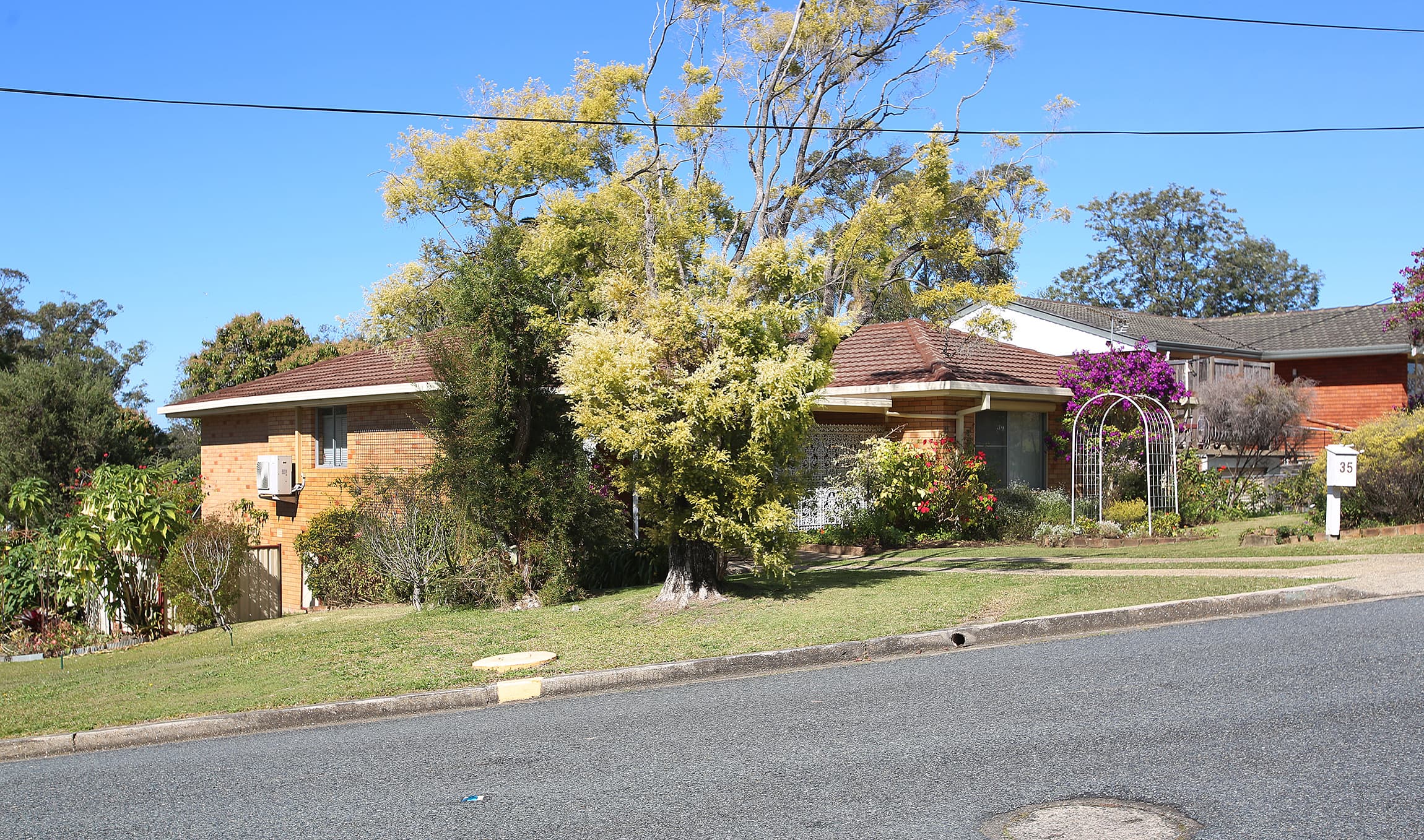 35 Plantation Avenue, Coffs Harbour, Coffs Harbour - Thumbnail 2