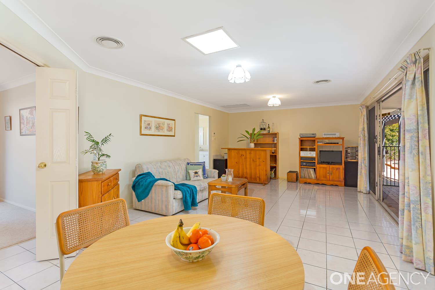 18 Oakmont Street, Rothwell, Rothwell - Thumbnail 6