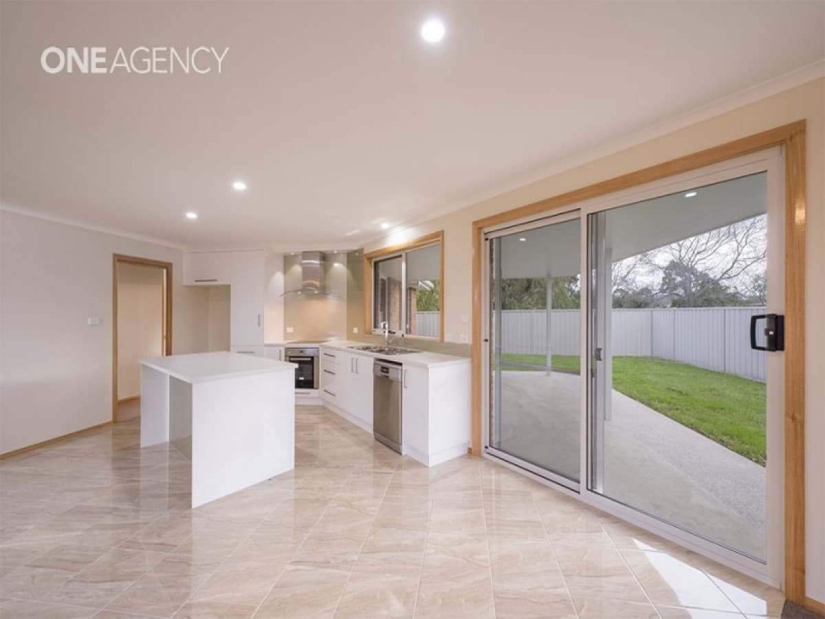 3/8a Hogg Street, Wynyard, Wynyard - Thumbnail 3