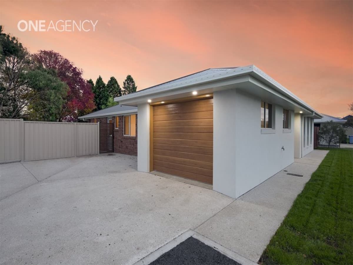 3/8a Hogg Street, Wynyard, Wynyard - Image 1