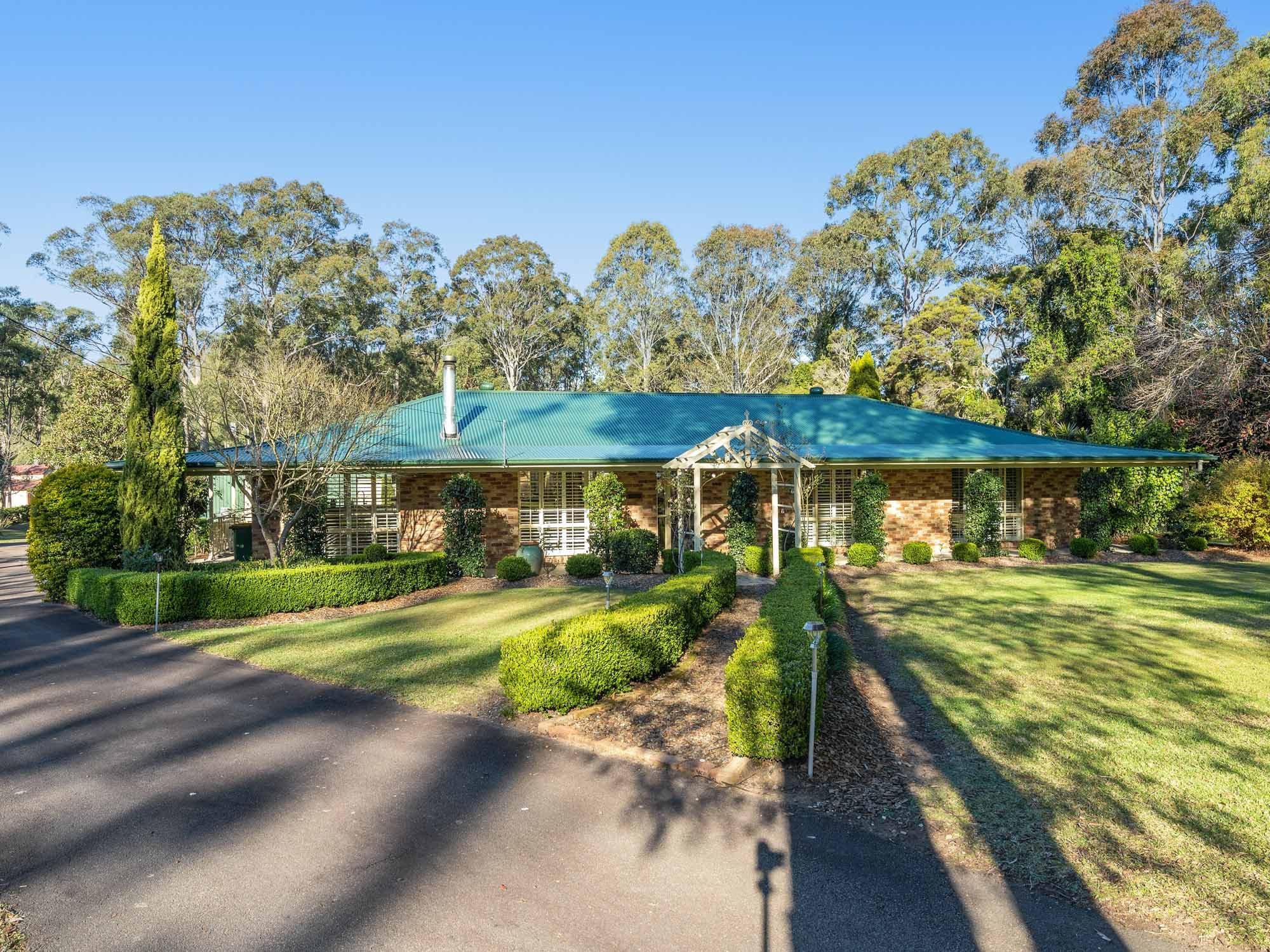 8 Crestwood Road, Jilliby, Jilliby - Image 1