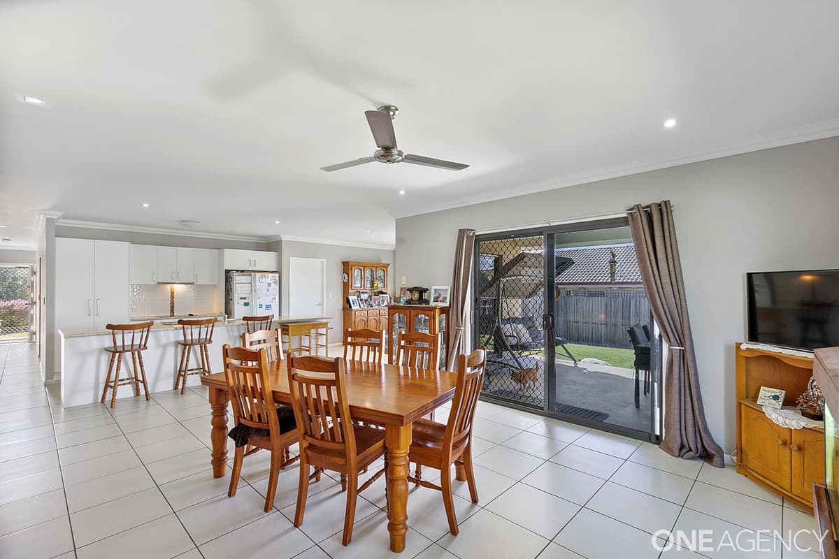 57 Samarai Drive, Nikenbah, Nikenbah - Thumbnail 3