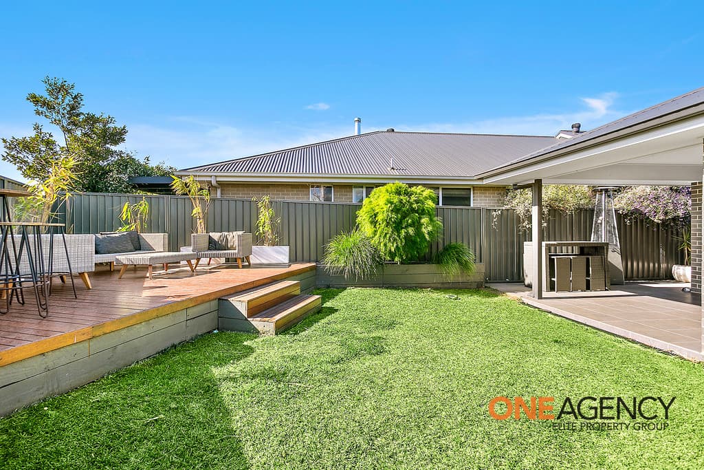 27 Brushgrove Circuit, Calderwood, Calderwood - Thumbnail 8