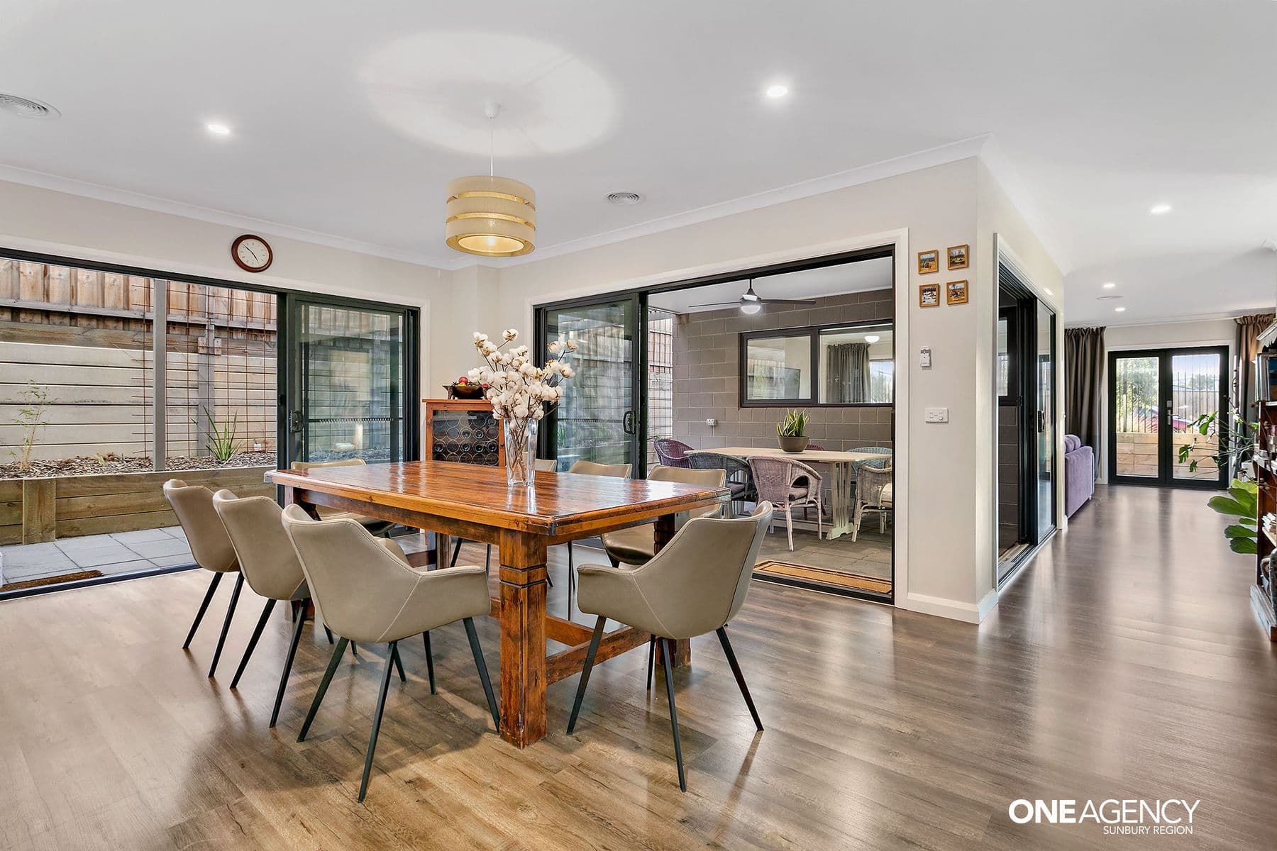 13 Lampton Way, Sunbury, Sunbury - Thumbnail 8