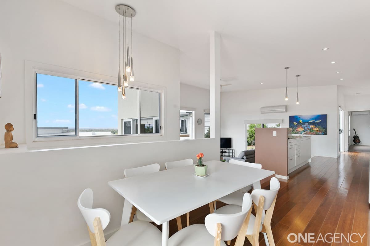 7 Horizon Court, Nikenbah, Nikenbah - Image 1