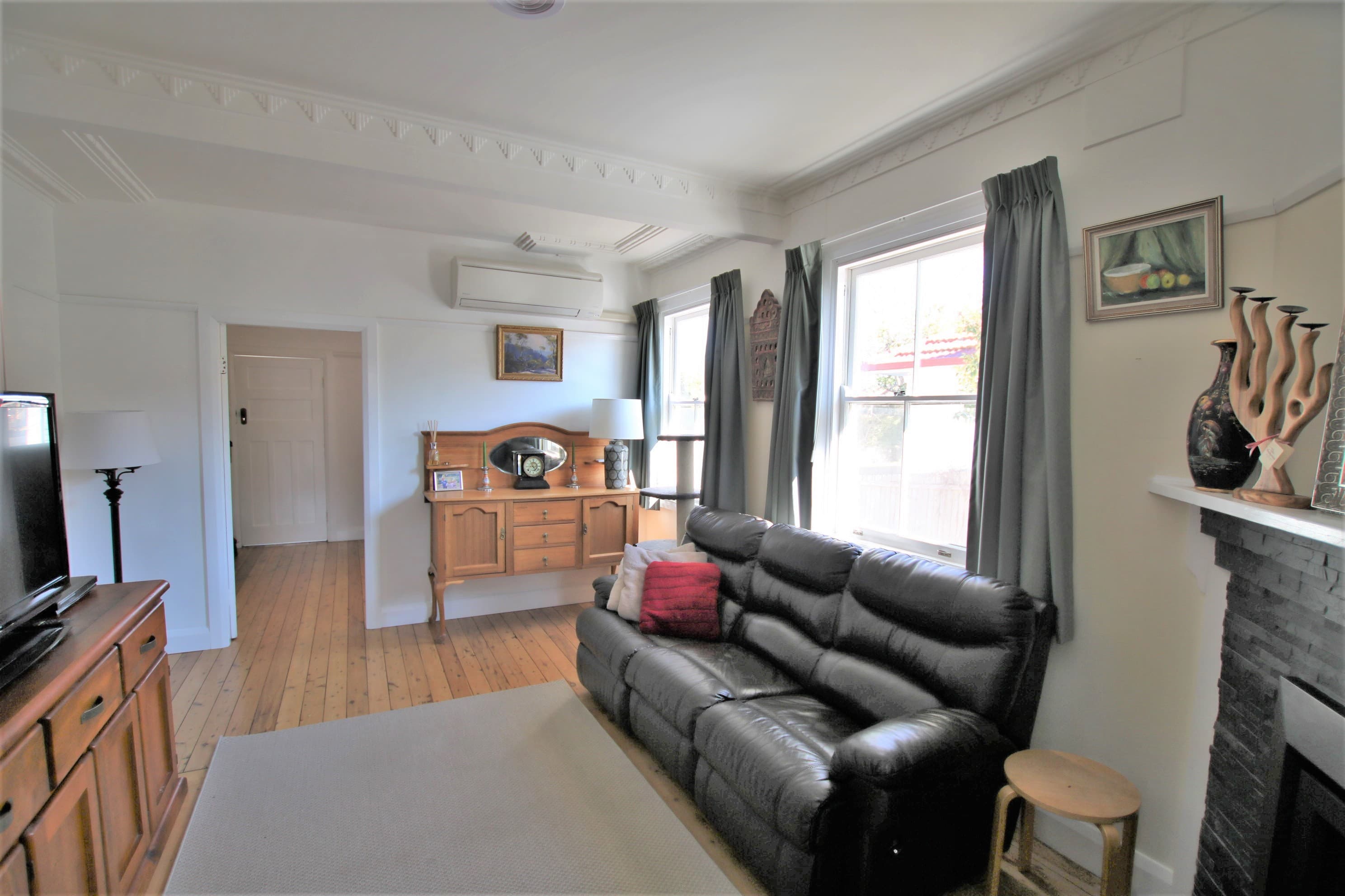 70 Bombala Street, Cooma, Cooma - Thumbnail 2