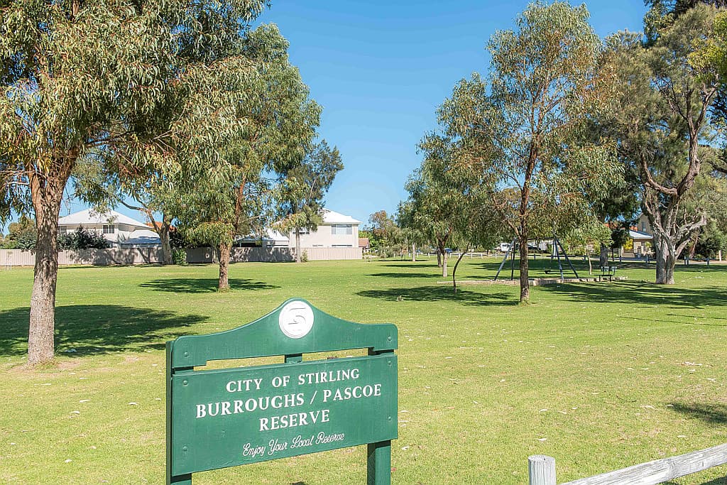 21B Burroughs Road, Karrinyup, Karrinyup - Thumbnail 2
