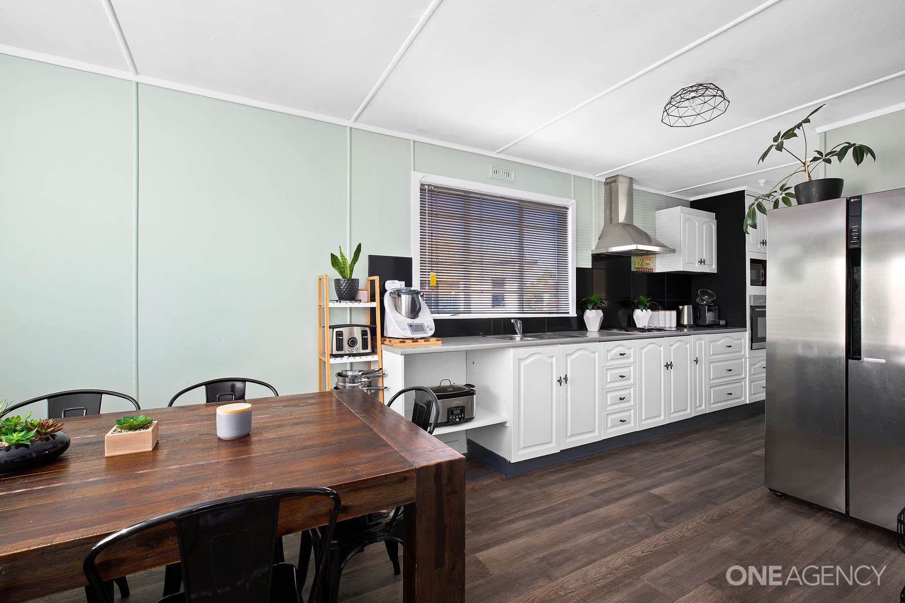 16 Hume Street, Mayfield, Mayfield - Thumbnail 3