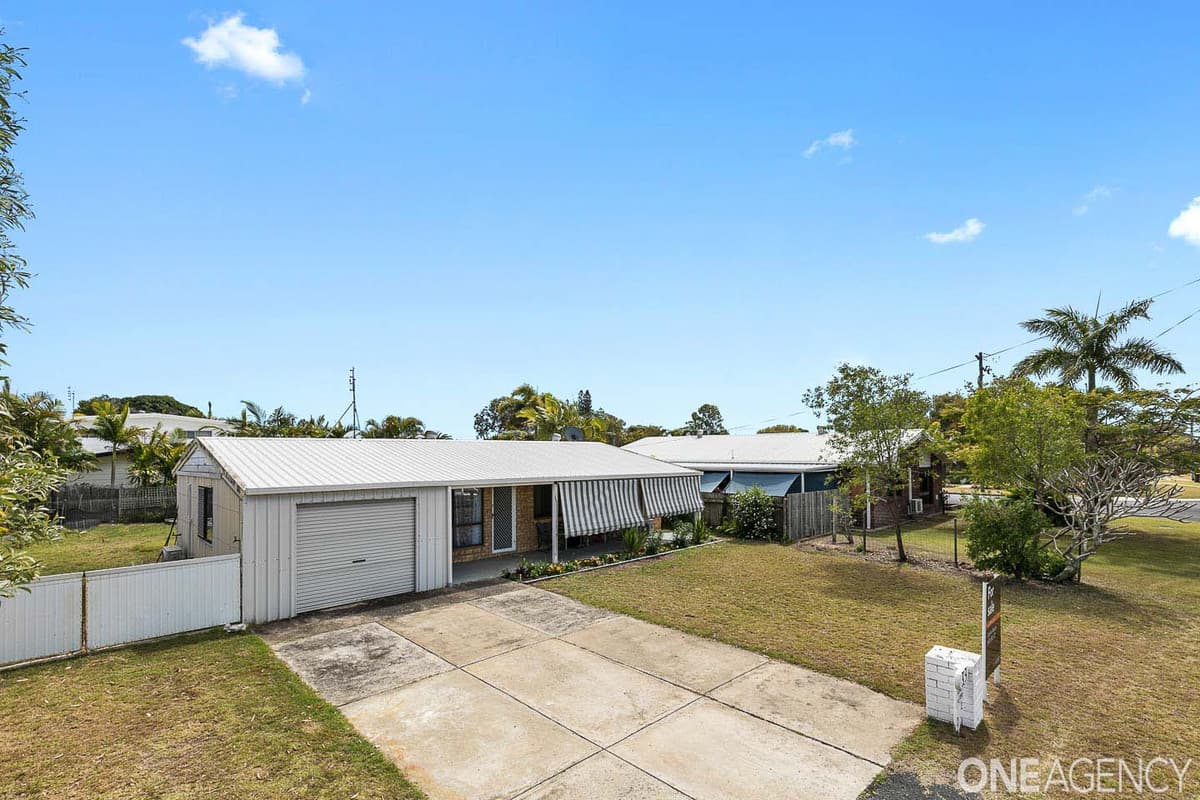 33 William Street, Urangan, Urangan - Image 1
